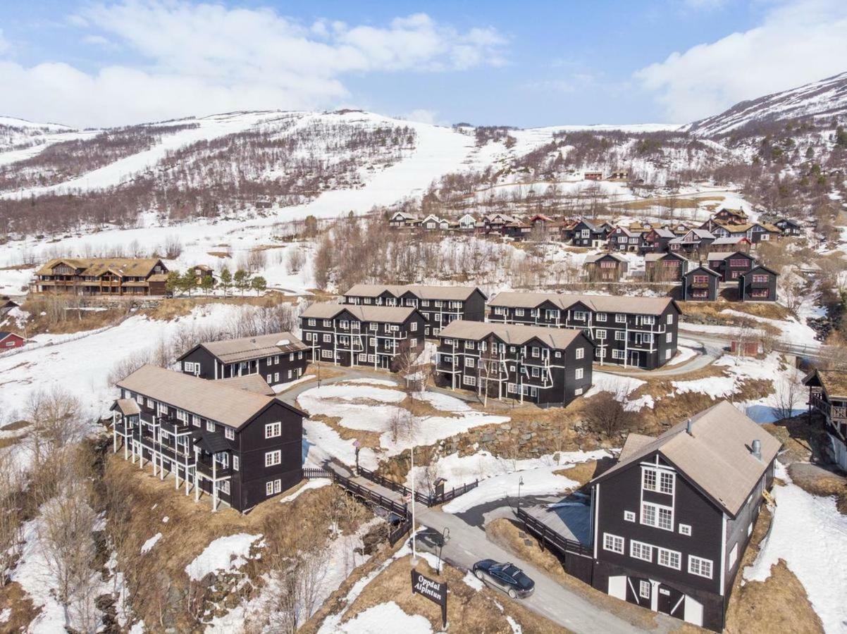 Oppdal Alpintun, Stolen Ovre - Ski In Ski Out Exterior photo
